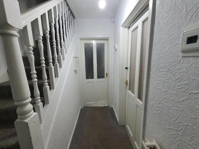 Others 3, Double Bedroom WD Greater Manchester, Rochdale