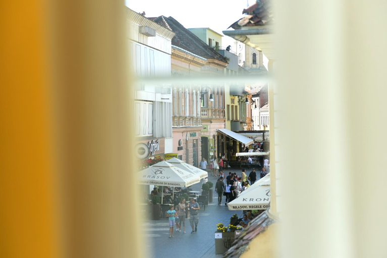 Others 5, Top Royal Central Brasov, Brasov