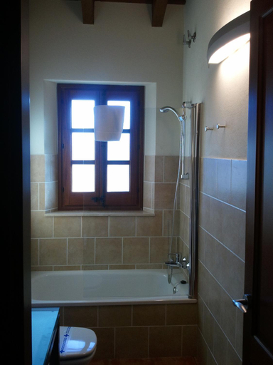 Bathroom 3, Can Vilafort, Barcelona