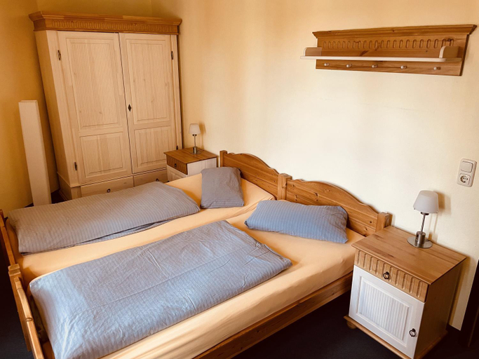 Bedroom 3, Zum Alten Krug, Burgenlandkreis