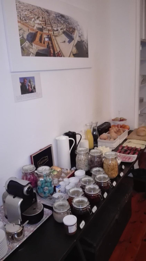 Food & Drinks 5, Feeling Chiado 15, Lisbon
