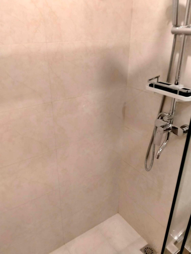 Bathroom 14