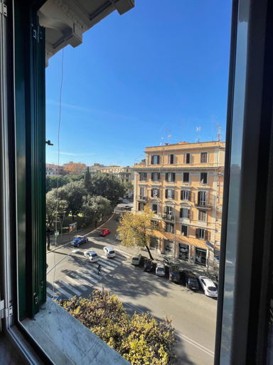 Others 5, Home 57 Relais, Rome