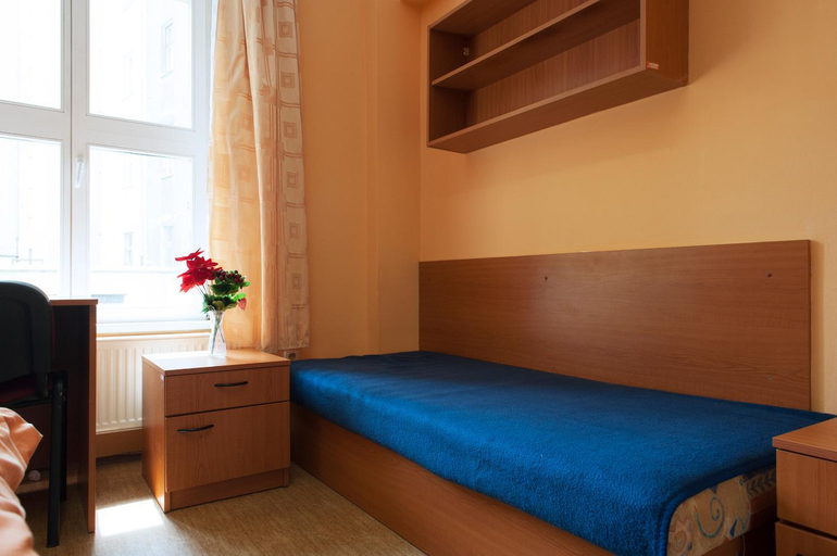 Bedroom 3, Roosevelt Hostel, Praha 7