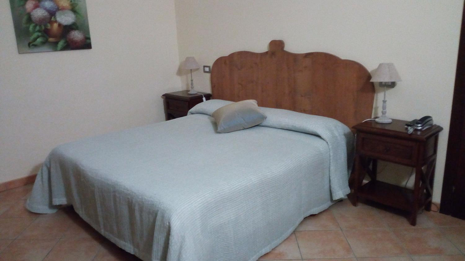Bedroom 2, Residence Hotel La Commenda, Viterbo