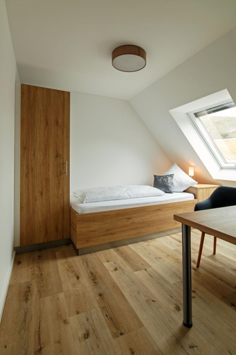 Bedroom 2, Gasthaus Dorsthof, Aschaffenburg
