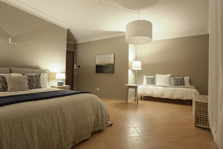 Others 4, B&B Palazzo Bibirria, Agrigento