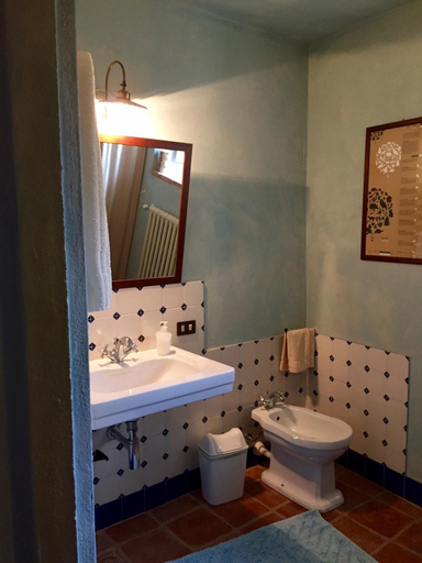 Bathroom 2, Dimora Storico Romantica Il Sole E La Luna, Cuneo