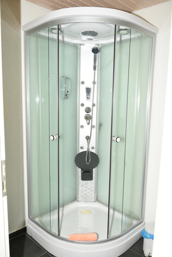 Bathroom 2, Towerhotel, Sankt Gallen