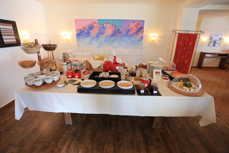 Food & Drinks 4, Hotel Postli, Maloja