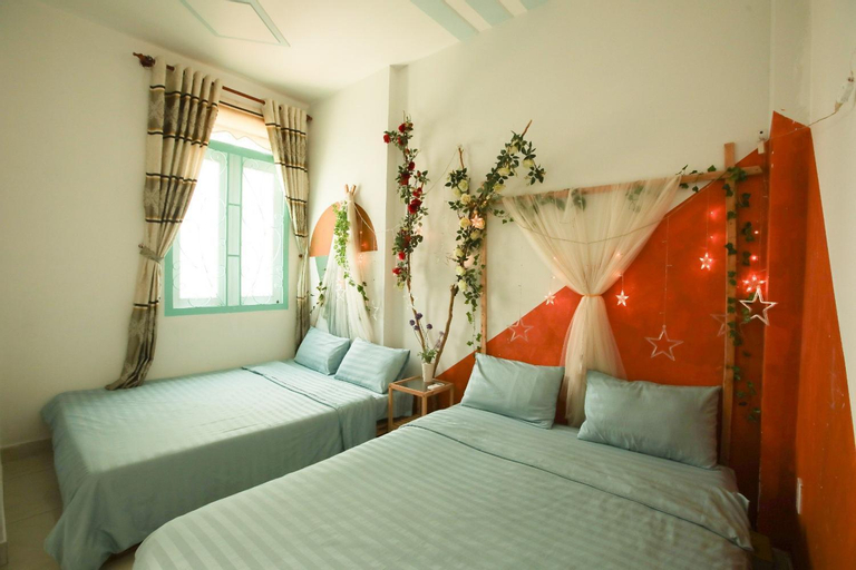 Bedroom 1, HOMESTAY BAI SAU VUNG TAU homestay decor dep, sang trong va thoai mai, Vũng Tàu