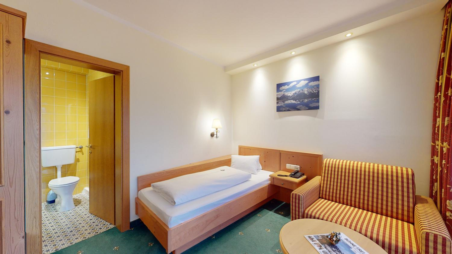 Bedroom 3, Erlebnis Hotel Tiroler Adler, Kitzbühel