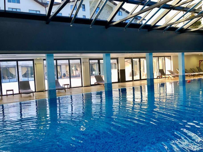 Others 4, LUXURY PENTHOUSE WITH A LAVISH SPA and 2 en-suite bedrooms, Bansko