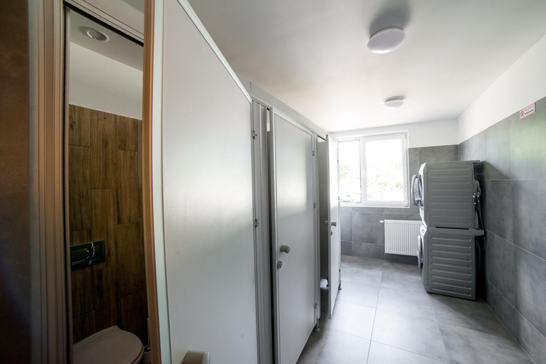Bathroom 2, Strzelec Noclegi, Wrocław