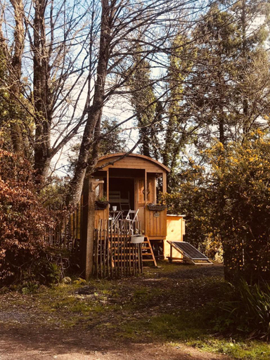 Exterior & Views 1, Relax in the unique and cosy Off-grid Eco Shepherd's hut Between Heaven and Earth