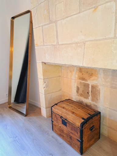 Others 4, Appartement centre Vieux Tours dans immeuble historique 3p, Indre-et-Loire