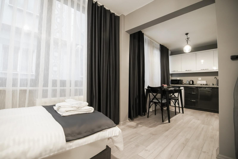Bedroom 3, Opera Wall Suite, Beyoğlu