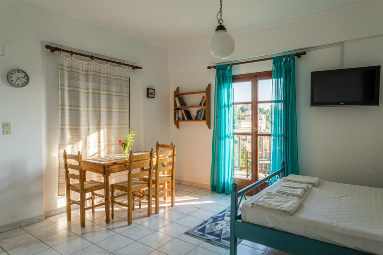 Others 5, Penelope Apartments, Peloponnese