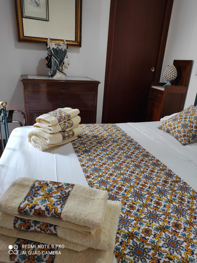 Bedroom, B&B Il Padrino, Messina