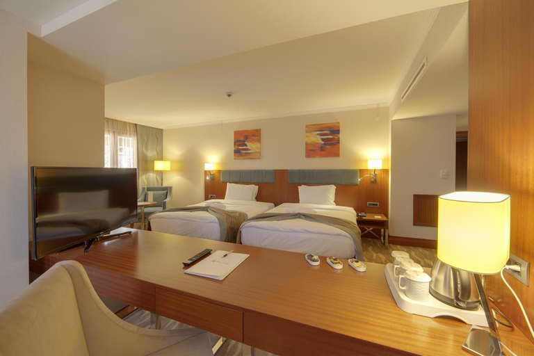 Bedroom 3, Lamec Hotel, Gebze