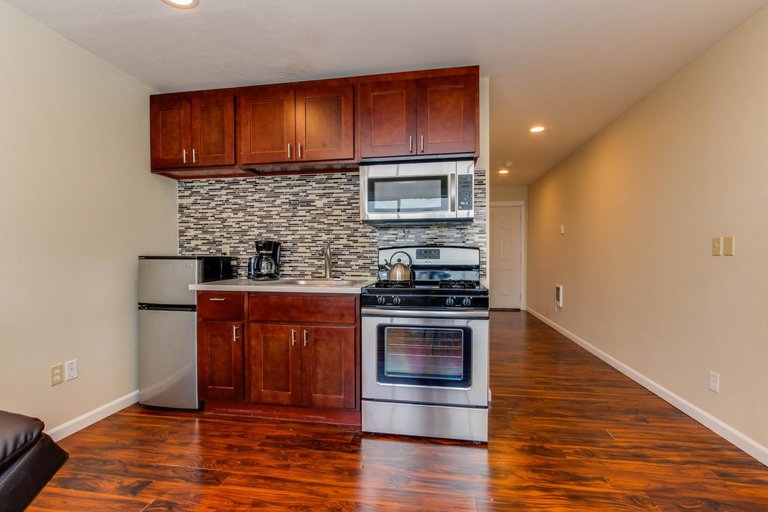 Dining Room 5