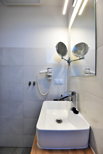 Bathroom 2, Pensjonat Zuzanna, Hajnówka