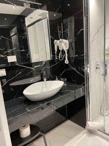 Others 5, TH LUXURY SUITE, Messina