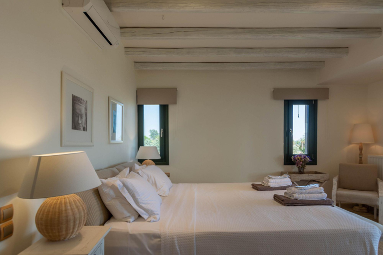 Bedroom 3, Thermesea Luxury Lodge, Peloponnese