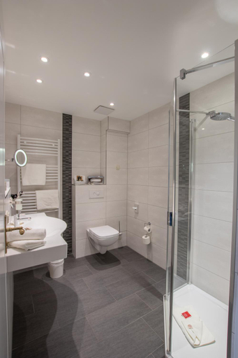 Bathroom 4, Romantik Hotel Fischerwiege, Vorpommern-Rügen