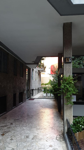 Kibilu - Via Tolmezzo - Ospedale San Raffaele - Stazione di Lambrate, Milano