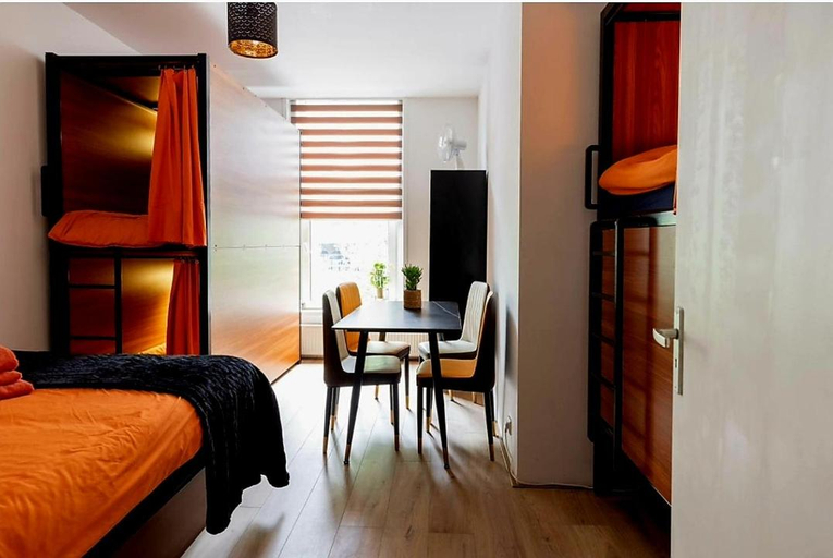 Others 5, Recharge Hostel, Rotterdam