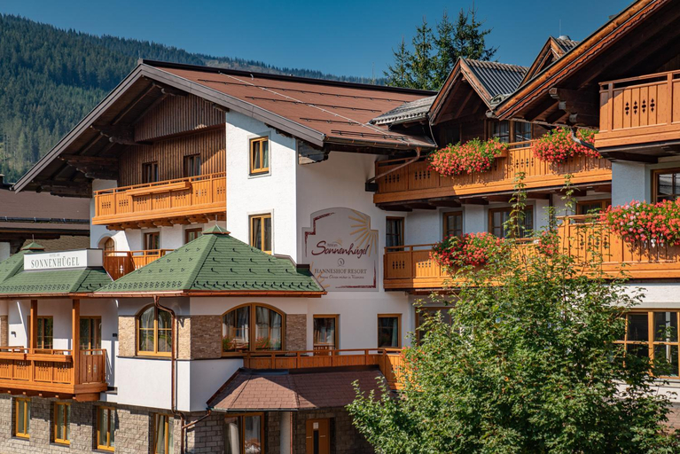 Exterior & Views 1, Hotel Sonnenhugel, inklusive SommerCard, Sankt Johann im Pongau