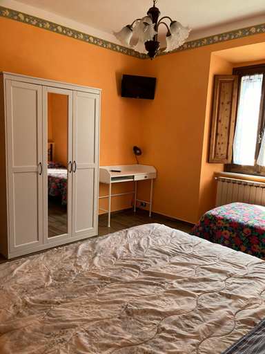 Others 5, Da Paola, Pistoia