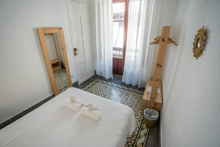 Others 3, Casa de la Alegria, Granada