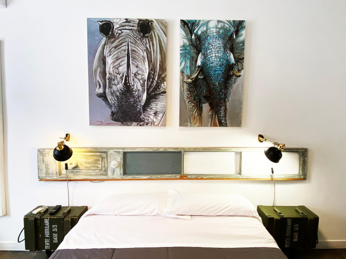 Bedroom 4, Pension Portugal, Barcelona