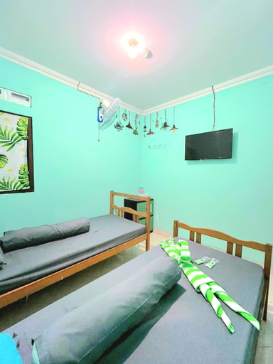 Bedroom 3, BRoNK HousE, Yogyakarta