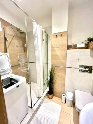 Apartment Jenny - Old Town, Free Private Parking, AC, Bratislava I