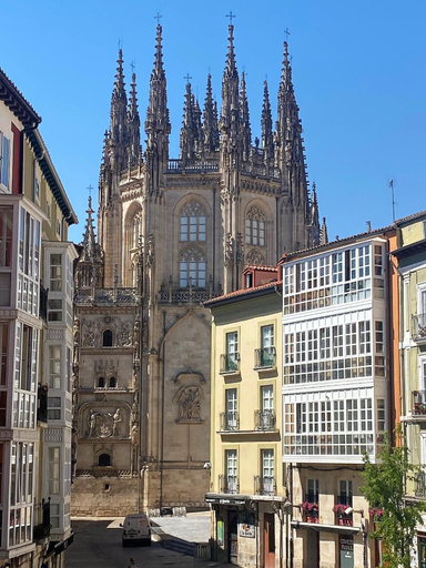 Others 5, APARTAMENTOS LA FLORA BURGOS, Burgos