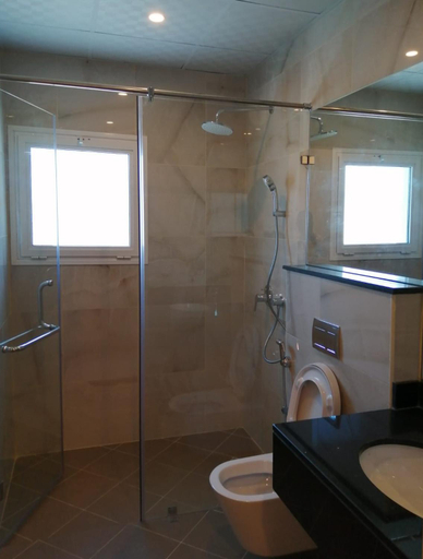 Bathroom 4