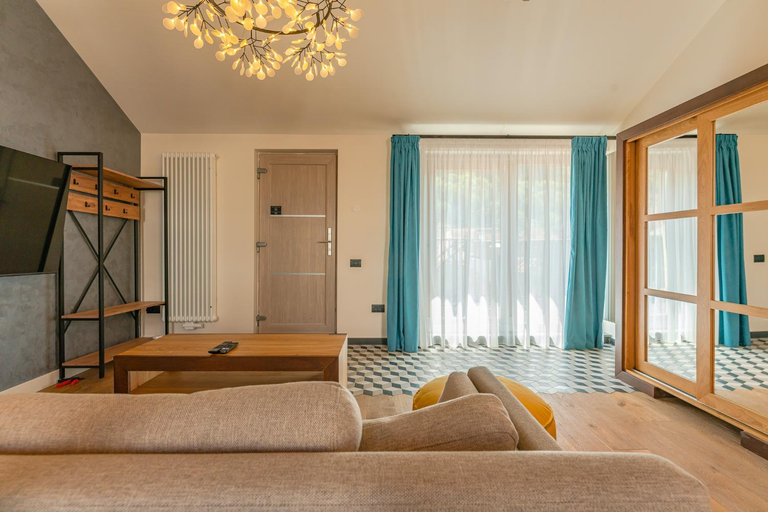 Others 5, premium suites Postavarului, Brasov