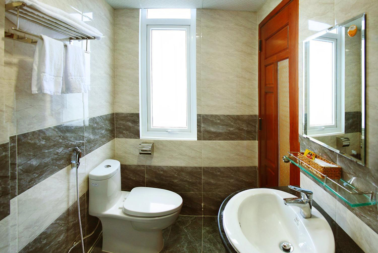 Bathroom, Forever Hotel, Da Nang