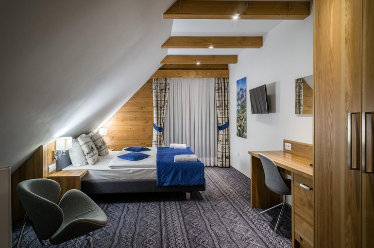 Bedroom 3, Hotel Gorski, Tatra