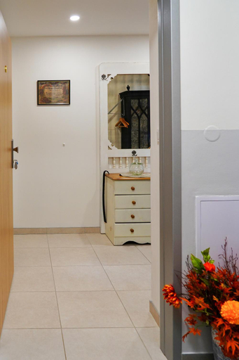 Others 5, Apartman Praha Brevnov, Praha 6