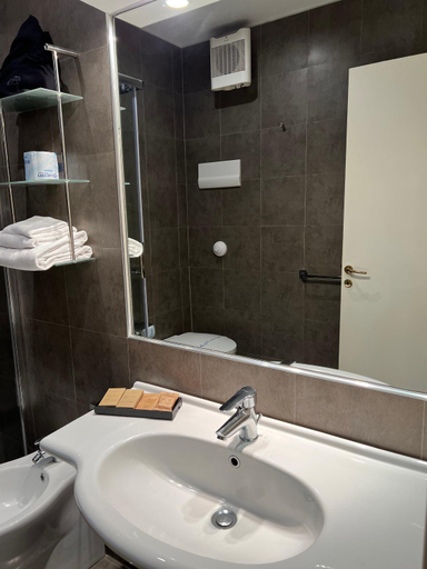 Bathroom 2, Residence San Martino, Messina