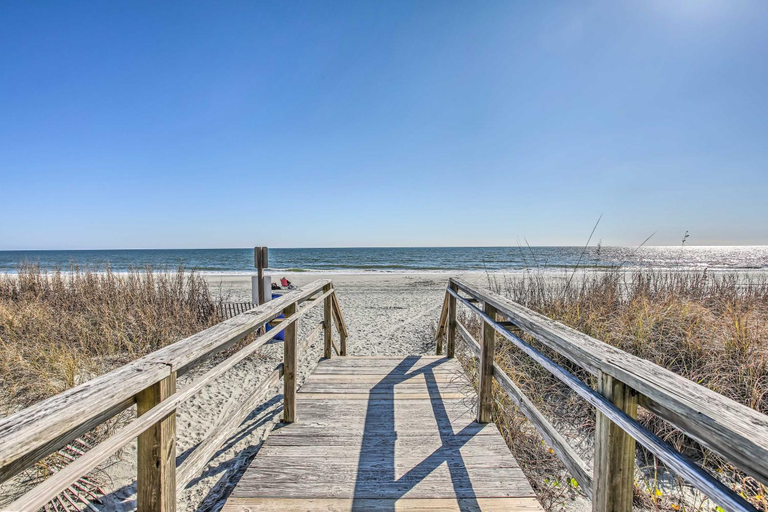 Others 5, Home w/ Deck: 1 Mi to Surfside Beach Access!, Horry
