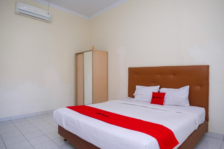 Bedroom 9