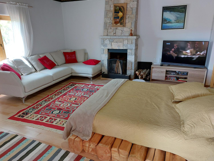 Bedroom 9