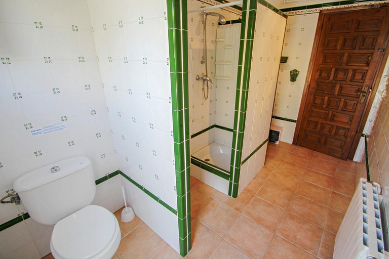 Bathroom 4, El Molino - well-furnished holiday villa in Benissa, Alicante