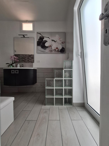 Bathroom 3, Bed & Breakfast Dimora Felice, Brindisi