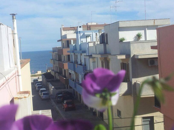 Exterior & Views, B&B Dimora Delle Rondini, Bari
